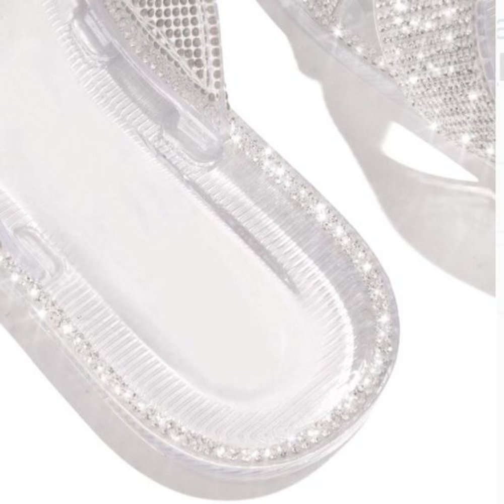 NEWEmbellished Criss Cross Jelly Slides in Clear - Picture 3 of 7